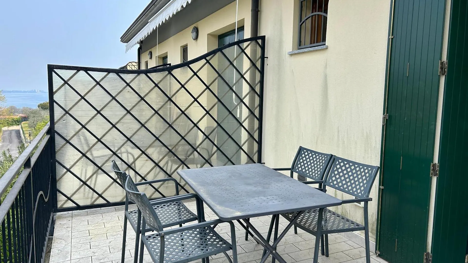 Aparthotel Le Terrazze Del Garda - Immobili E Soluzioni Rent Manerba del Garda