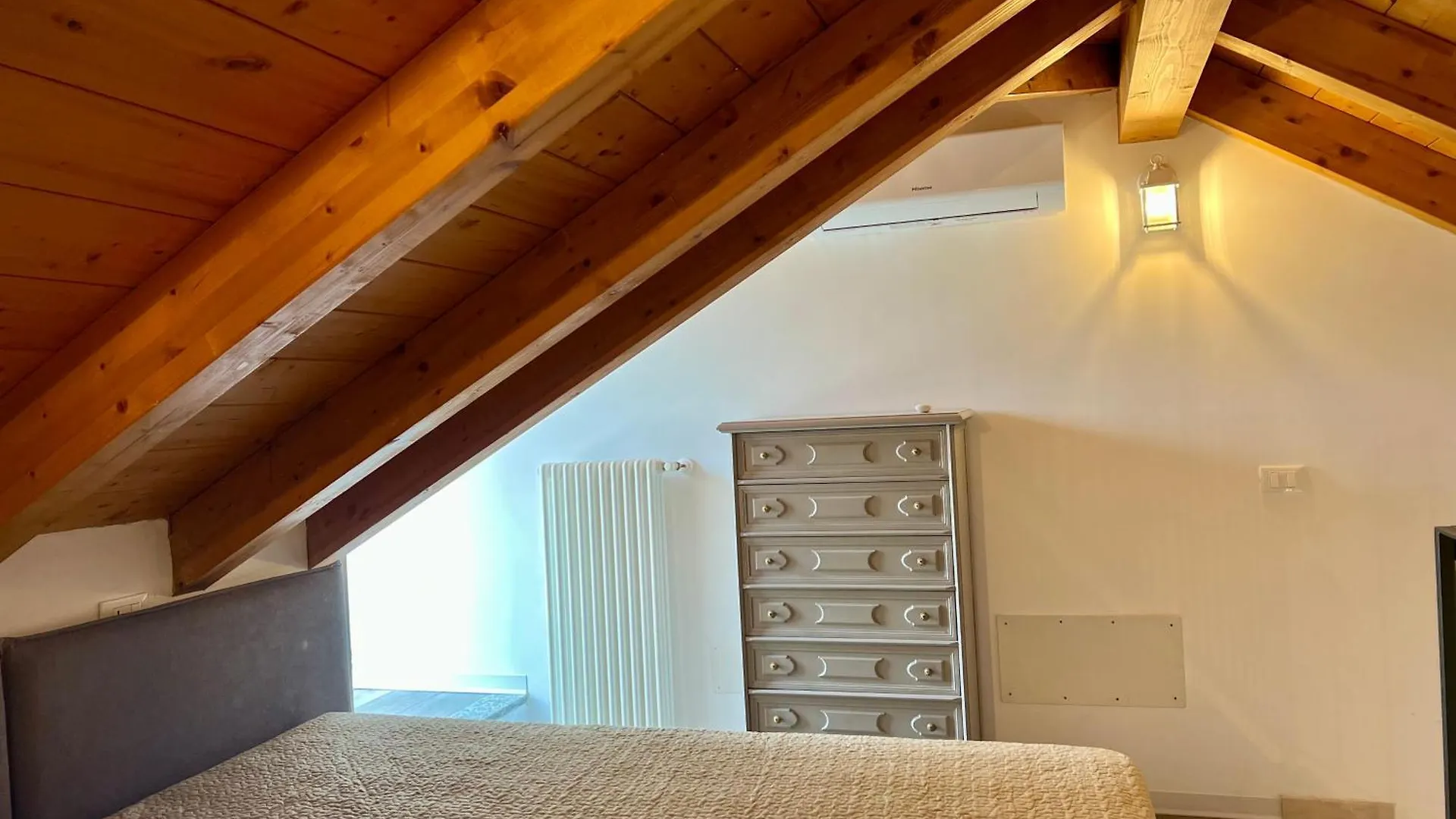 ホテル Le Terrazze del Garda - Immobili e Soluzioni Rent Raffa アパートホテル