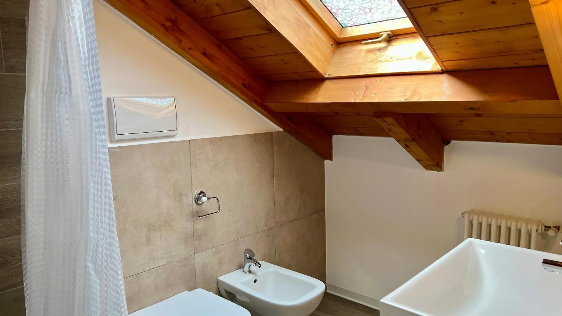 马内尔巴Le Terrazze Del Garda - Immobili E Soluzioni Rent公寓式酒店 意大利