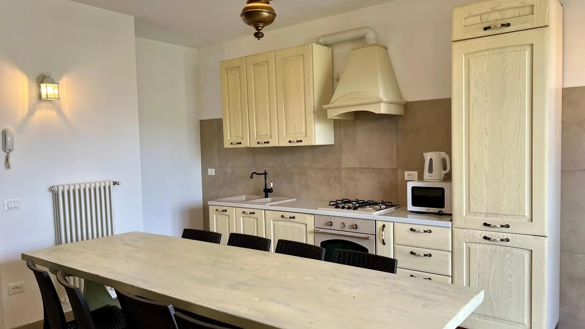 马内尔巴Le Terrazze Del Garda - Immobili E Soluzioni Rent公寓式酒店 拉法