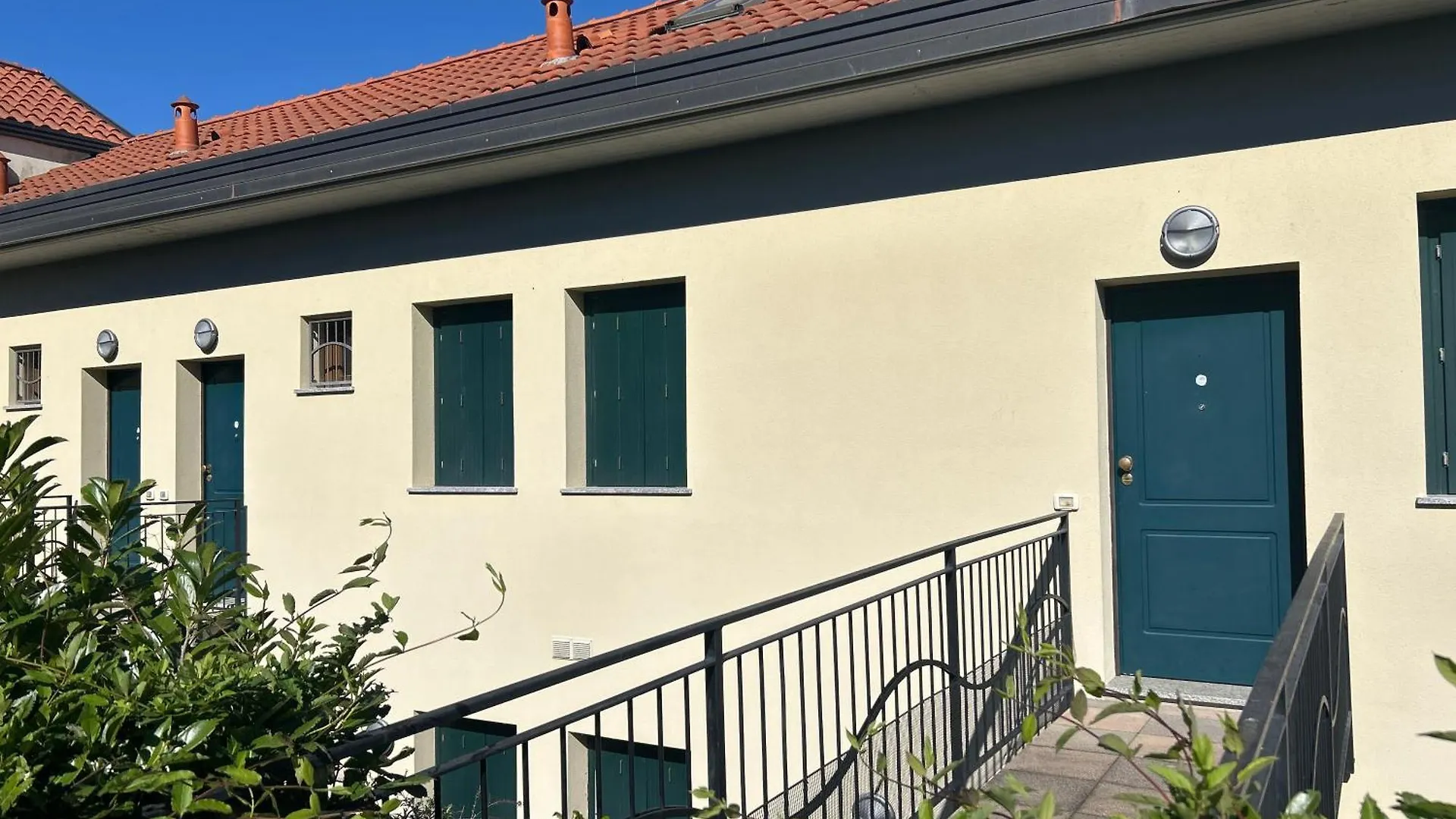 アパートホテル ホテル Le Terrazze del Garda - Immobili e Soluzioni Rent Raffa