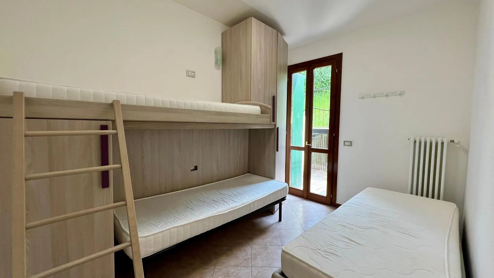 アパートホテル ホテル Le Terrazze del Garda - Immobili e Soluzioni Rent Raffa